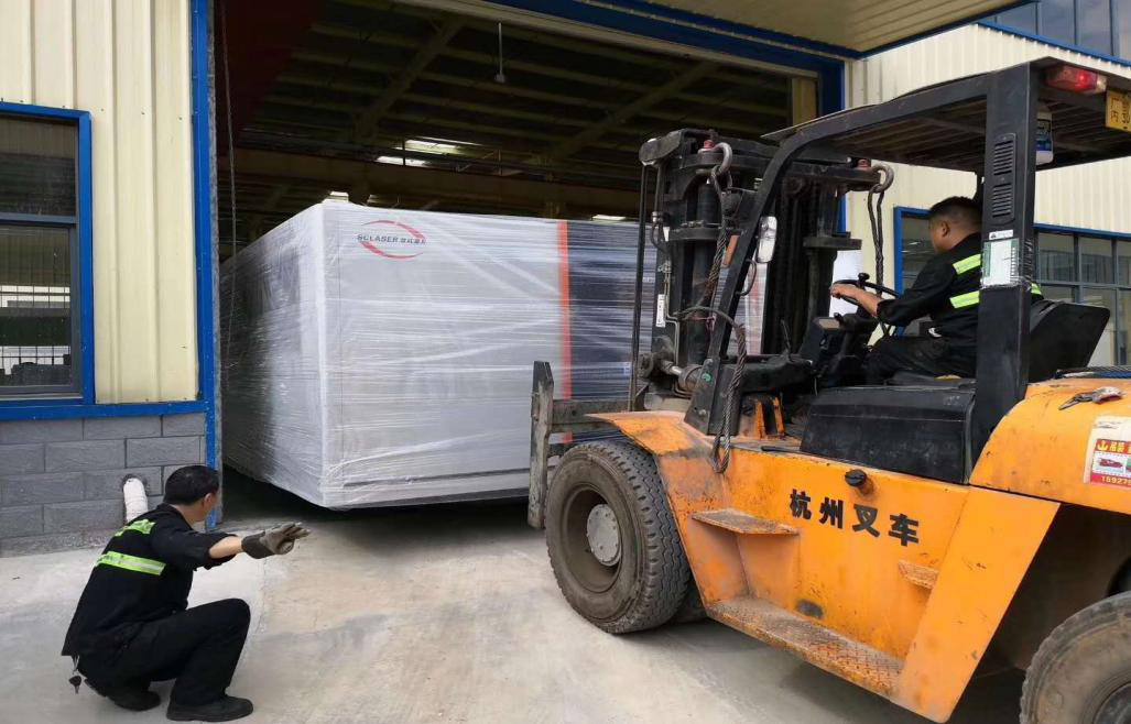 雙成12000W光纖激光切割機交付馳田金剛汽車(圖4)
