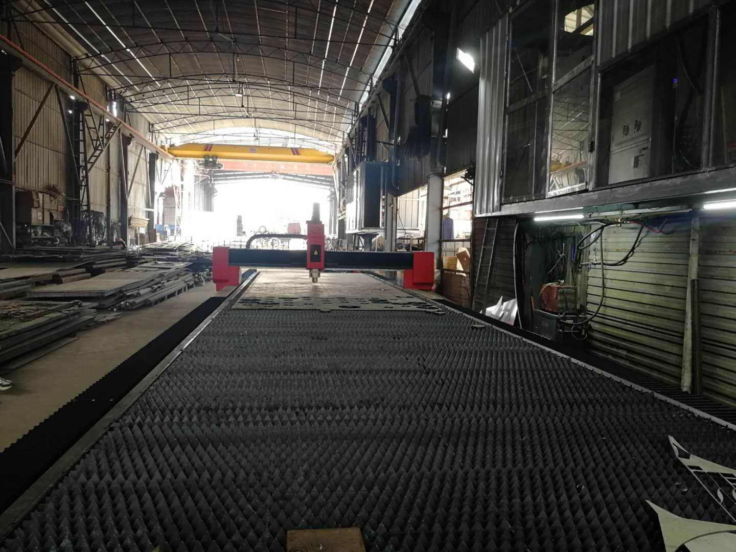 6000瓦激光切管機(jī)成為汽車工業(yè)領(lǐng)域的得力助手(圖4)